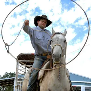 Bicycle Thief gets Lassoed by a Horse-Riding Oregon Cowboy in a Walmart Parking Lot and is Detained until Cops Arrive ~ Call